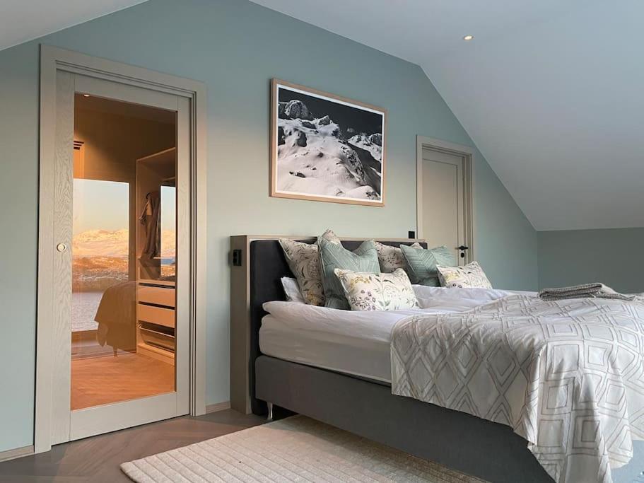Bluebird Villa *